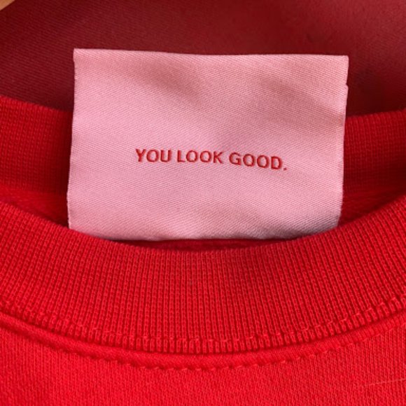 Glossier Limited Edition Christmas 2020 Crewneck - Picture 4 of 4